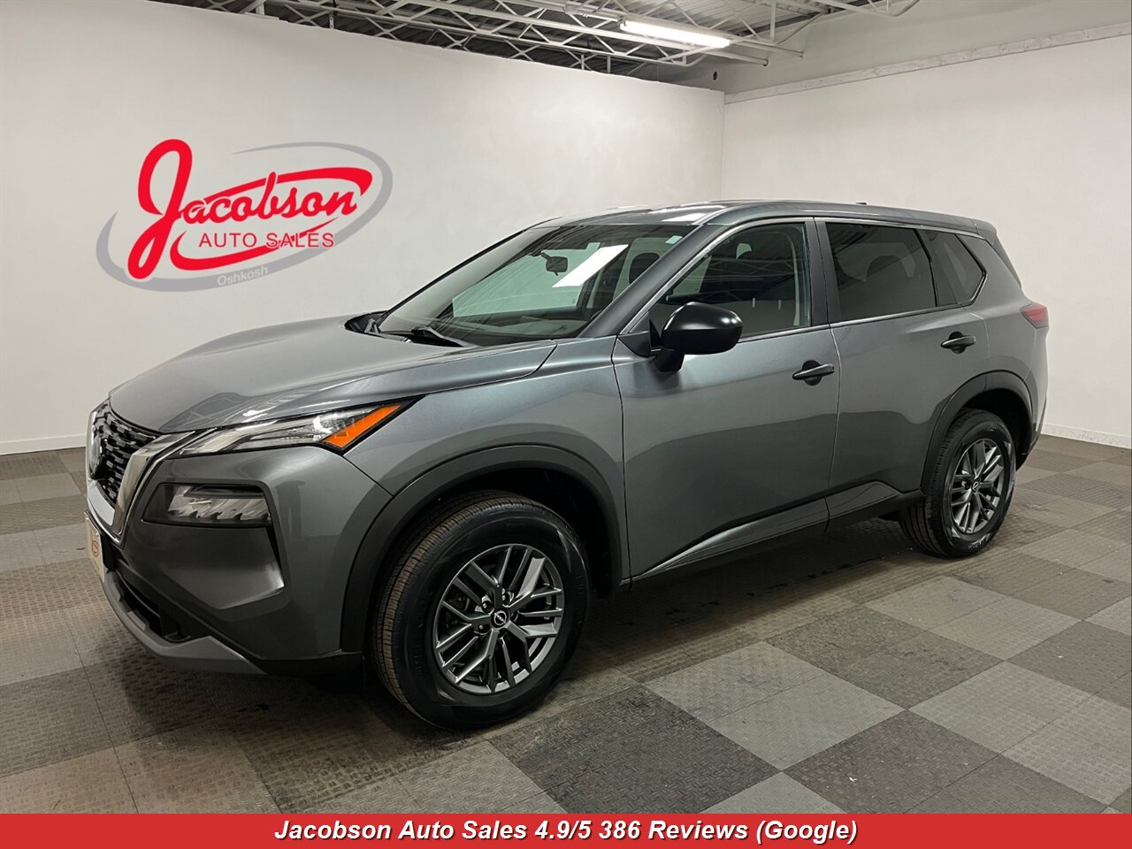 2023 Nissan Rogue S AWD   - Photo 1 - Oshkosh, WI 54901