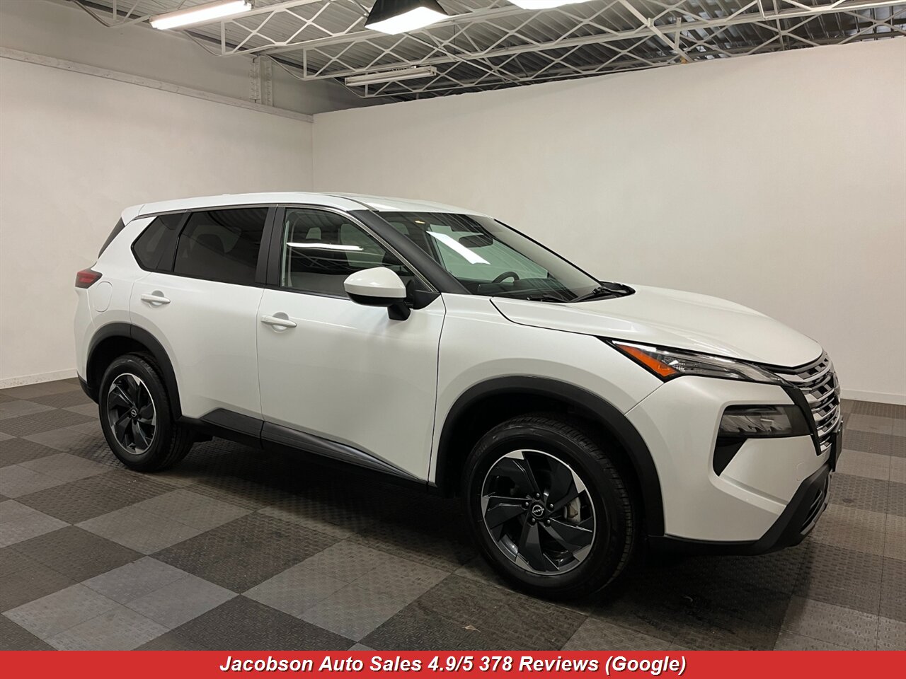 2024 Nissan Rogue SV AWD - Photo 3 - Oshkosh, WI 54901