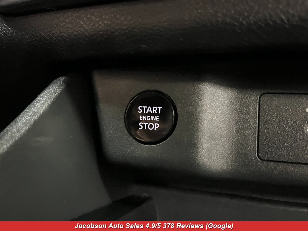 2024 Nissan Rogue SV AWD - Photo 15 - Oshkosh, WI 54901