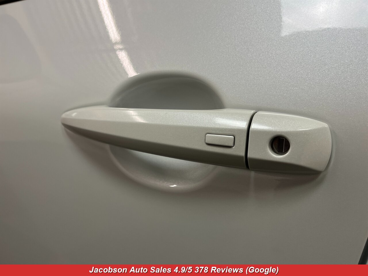 2024 Nissan Rogue SV AWD - Photo 50 - Oshkosh, WI 54901