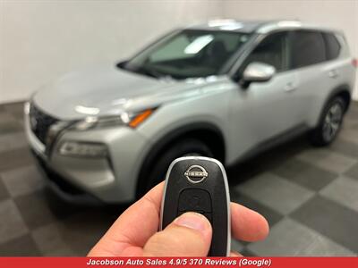 2023 Nissan Rogue SV AWD   - Photo 5 - Oshkosh, WI 54901