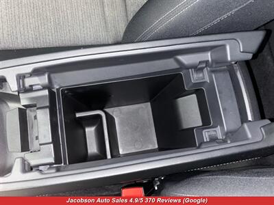 2023 Nissan Rogue SV AWD   - Photo 27 - Oshkosh, WI 54901