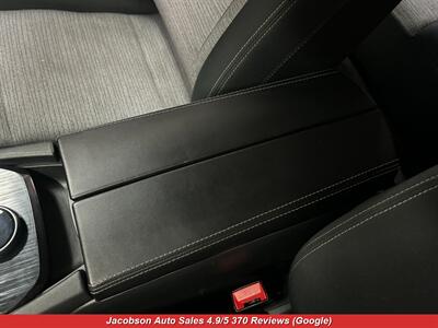 2023 Nissan Rogue SV AWD   - Photo 26 - Oshkosh, WI 54901