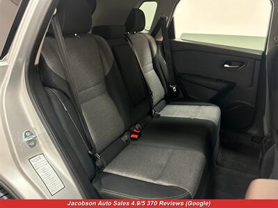 2023 Nissan Rogue SV AWD   - Photo 37 - Oshkosh, WI 54901
