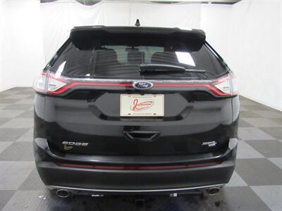 2015 Ford Edge SEL AWD   - Photo 7 - Oshkosh, WI 54901