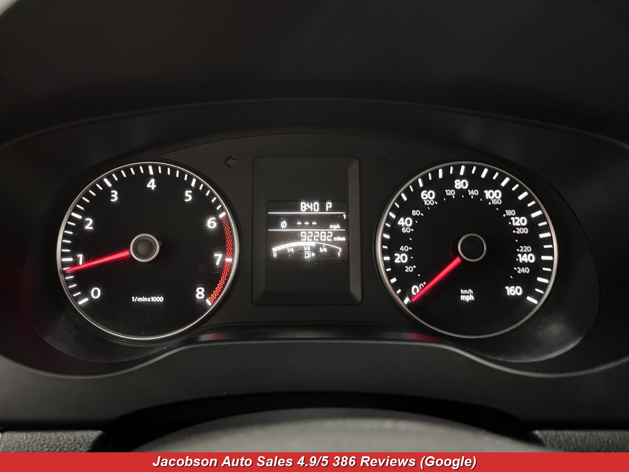 2013 Volkswagen Jetta SE - Photo 9 - Oshkosh, WI 54901