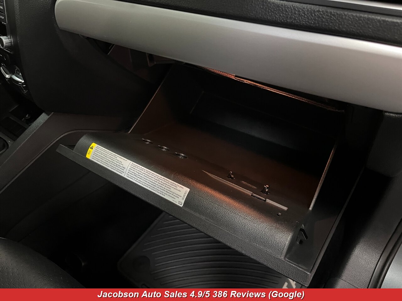 2013 Volkswagen Jetta SE - Photo 44 - Oshkosh, WI 54901