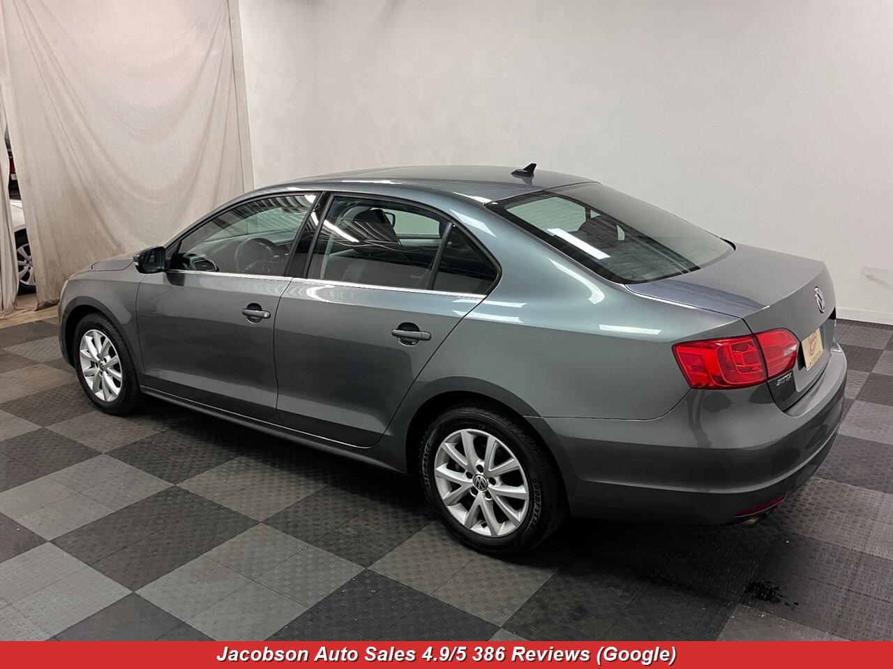 2013 Volkswagen Jetta SE - Photo 34 - Oshkosh, WI 54901