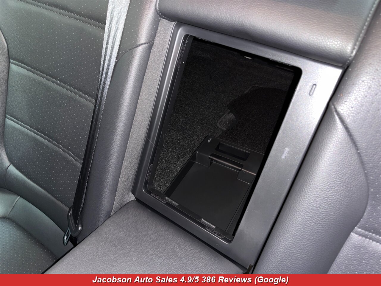 2013 Volkswagen Jetta SE - Photo 31 - Oshkosh, WI 54901