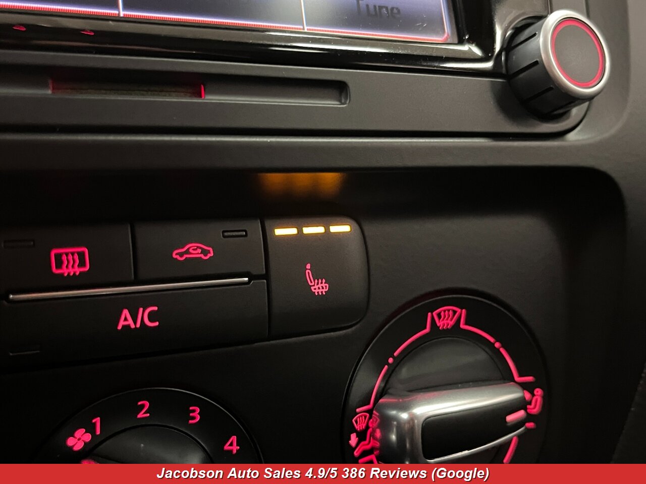 2013 Volkswagen Jetta SE - Photo 13 - Oshkosh, WI 54901