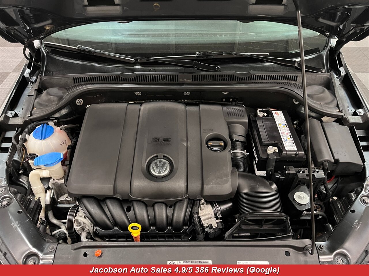 2013 Volkswagen Jetta SE - Photo 21 - Oshkosh, WI 54901