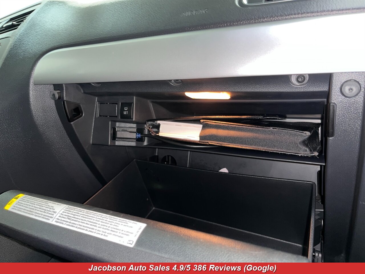 2013 Volkswagen Jetta SE - Photo 45 - Oshkosh, WI 54901