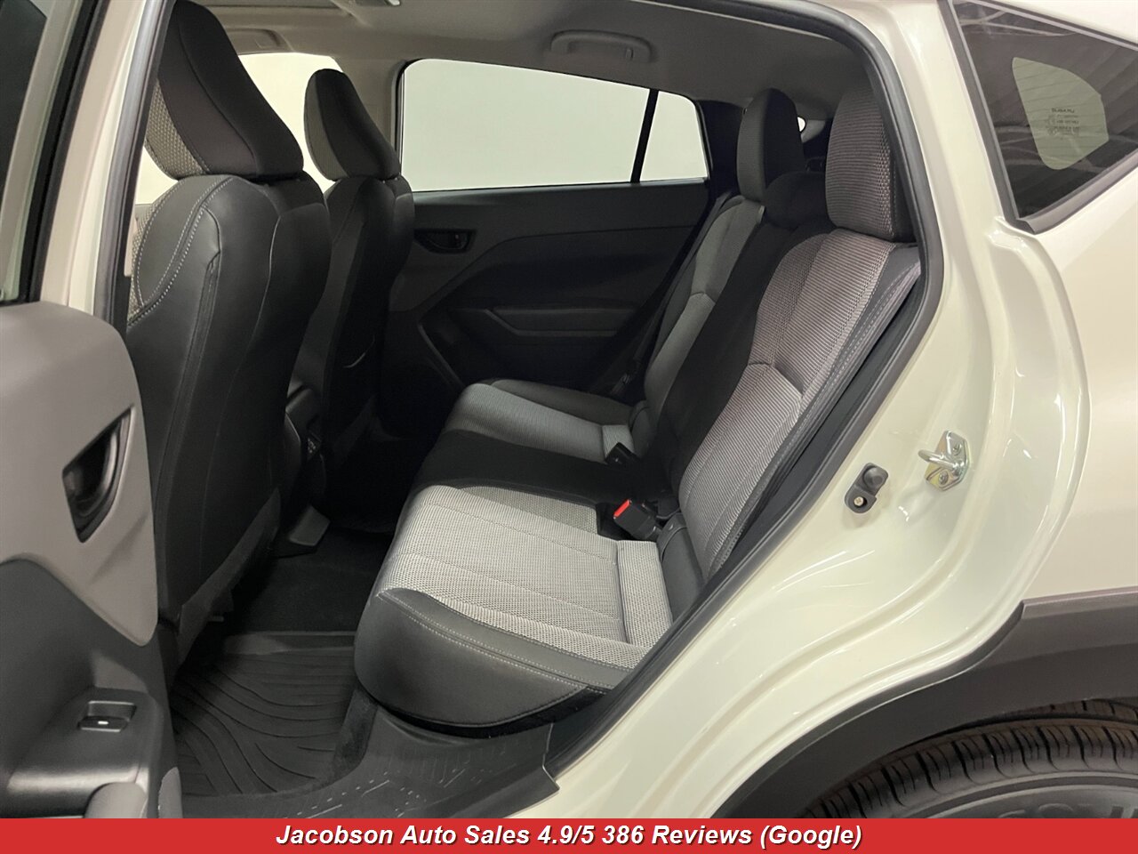 2024 Subaru Crosstrek Premium AWD - Photo 33 - Oshkosh, WI 54901