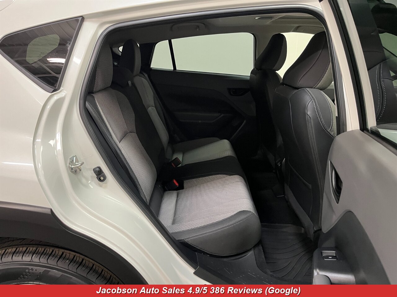 2024 Subaru Crosstrek Premium AWD - Photo 38 - Oshkosh, WI 54901