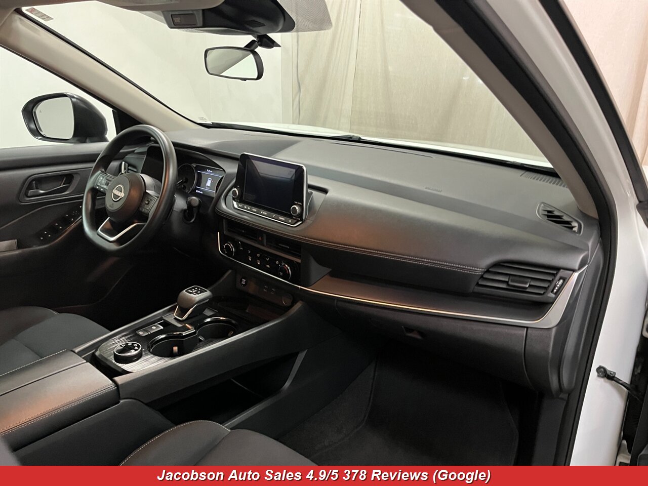 2024 Nissan Rogue S AWD - Photo 37 - Oshkosh, WI 54901