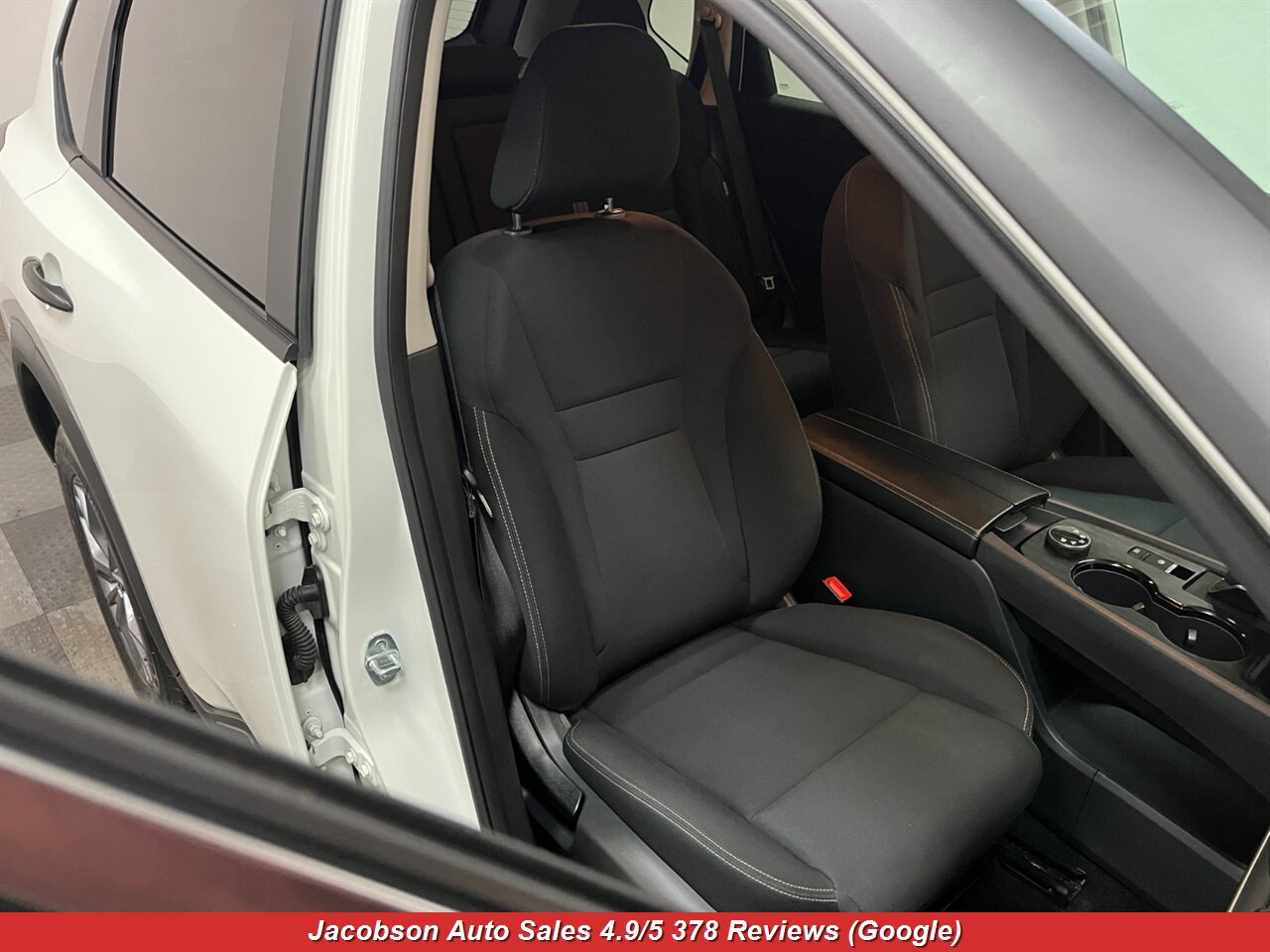 2024 Nissan Rogue S AWD - Photo 35 - Oshkosh, WI 54901