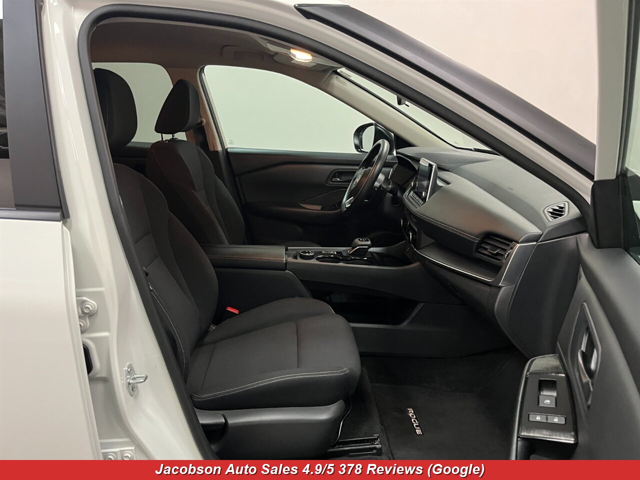 2024 Nissan Rogue S AWD - Photo 36 - Oshkosh, WI 54901