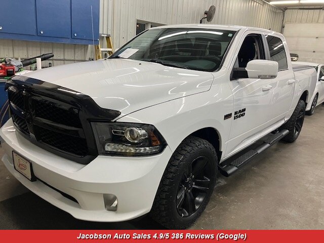 2018 RAM 1500 Night Crew Cab SB 4x4  
