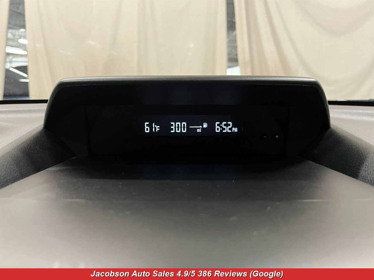 2017 Subaru Impreza Premium AWD - Photo 11 - Oshkosh, WI 54901