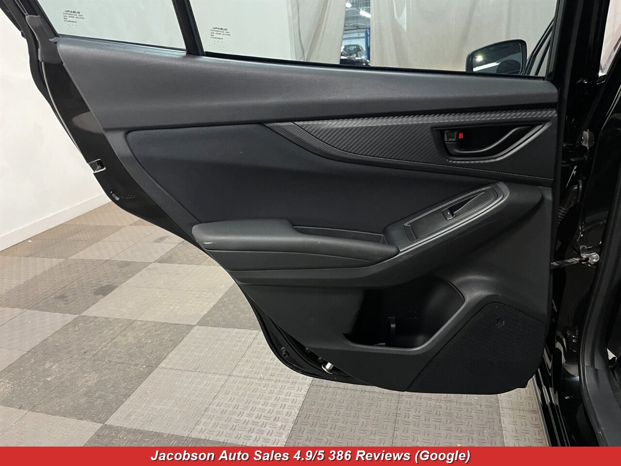 2017 Subaru Impreza Premium AWD - Photo 30 - Oshkosh, WI 54901