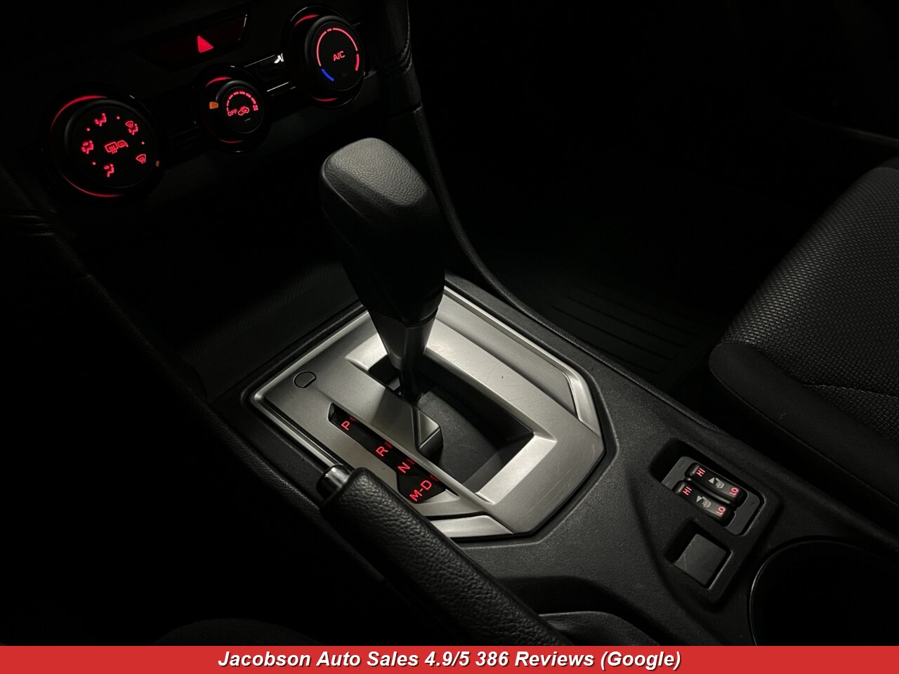 2017 Subaru Impreza Premium AWD - Photo 14 - Oshkosh, WI 54901