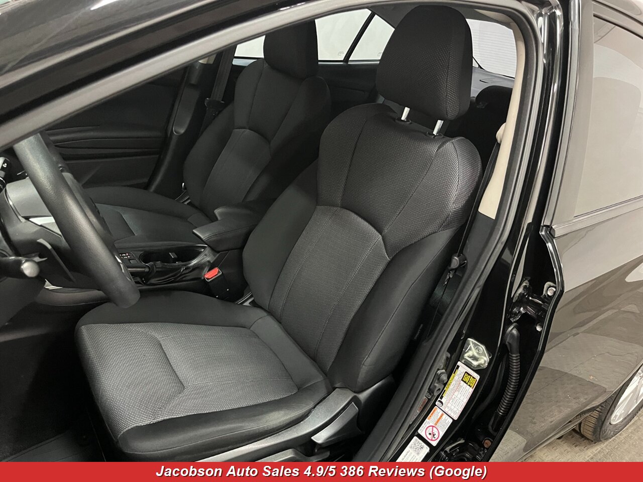 2017 Subaru Impreza Premium AWD - Photo 29 - Oshkosh, WI 54901