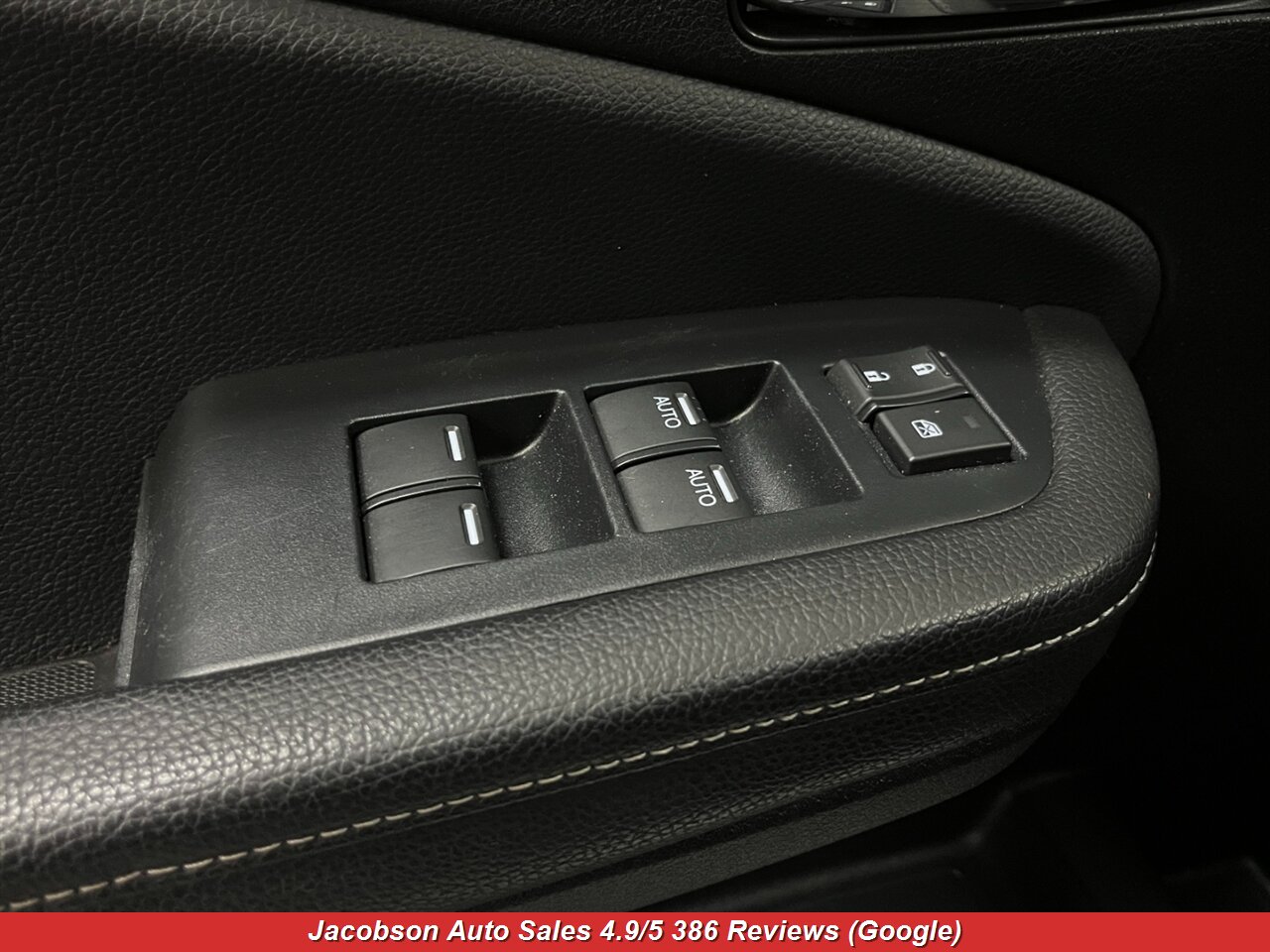 2022 Honda Ridgeline Sport AWD - Photo 2 - Oshkosh, WI 54901
