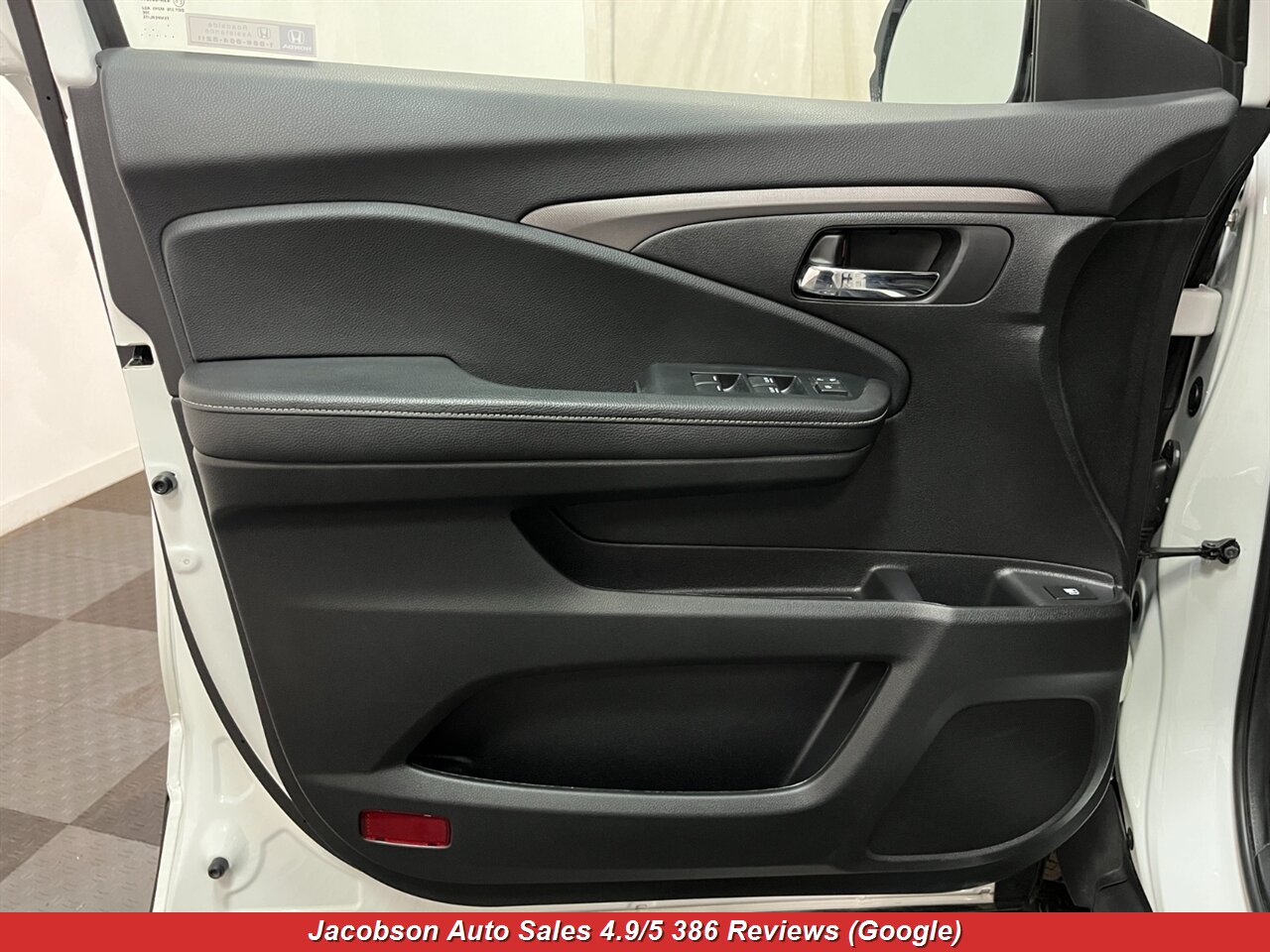 2022 Honda Ridgeline Sport AWD - Photo 26 - Oshkosh, WI 54901