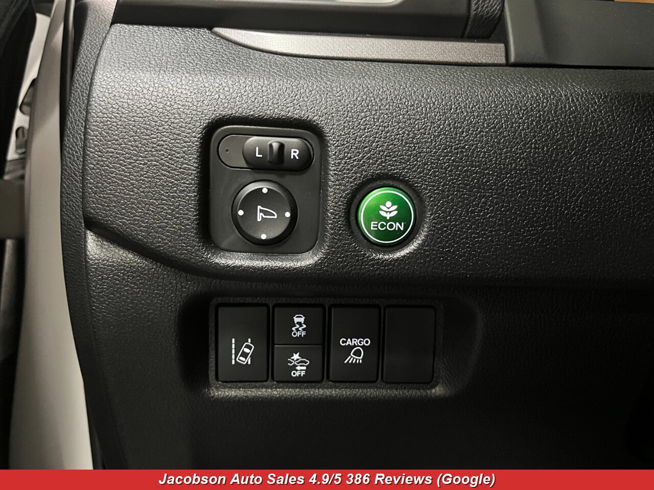 2022 Honda Ridgeline Sport AWD - Photo 4 - Oshkosh, WI 54901