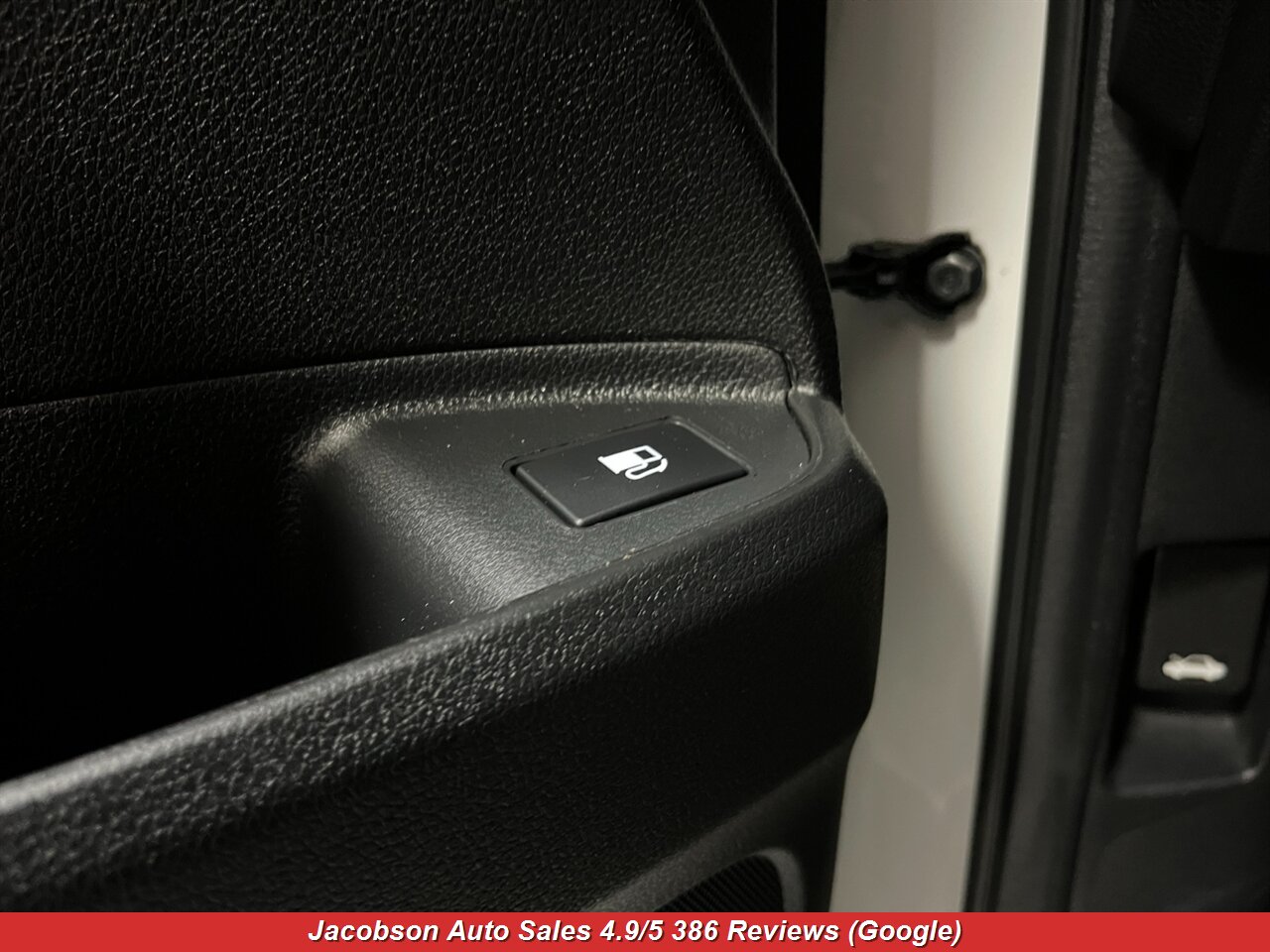 2022 Honda Ridgeline Sport AWD - Photo 3 - Oshkosh, WI 54901