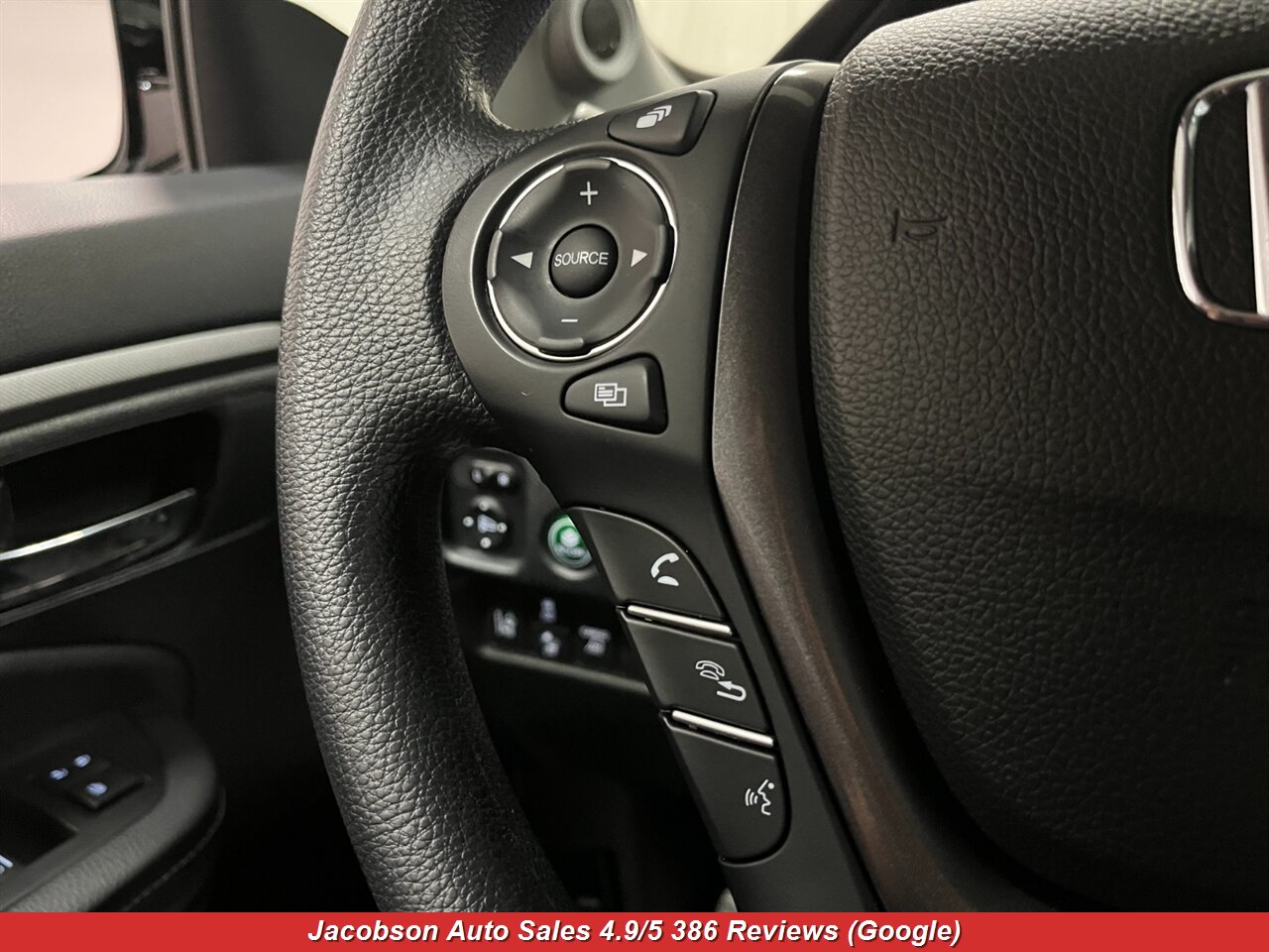 2022 Honda Ridgeline Sport AWD - Photo 11 - Oshkosh, WI 54901