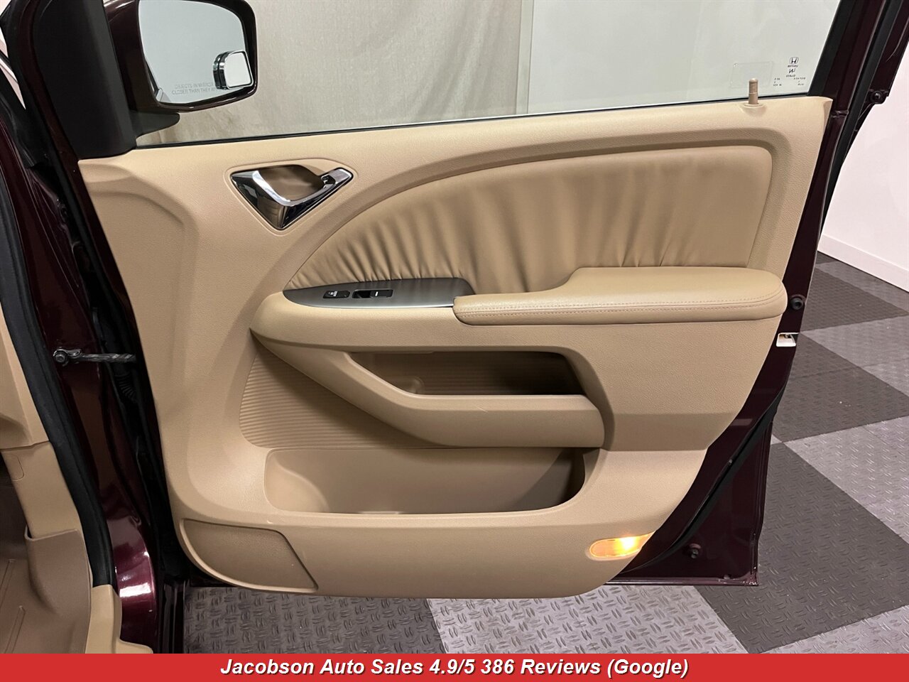 2009 Honda Odyssey EX-L - Photo 43 - Oshkosh, WI 54901