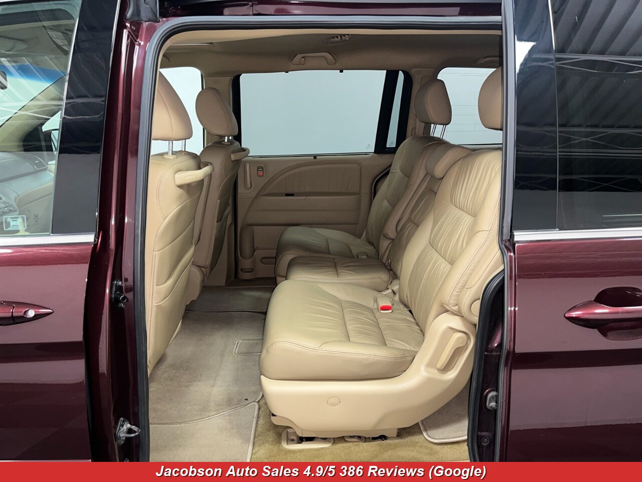 2009 Honda Odyssey EX-L - Photo 29 - Oshkosh, WI 54901
