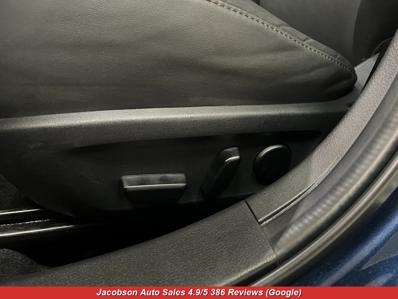 2024 Mazda Mazda3 Sedan 2.5 S Preferred - Photo 29 - Oshkosh, WI 54901