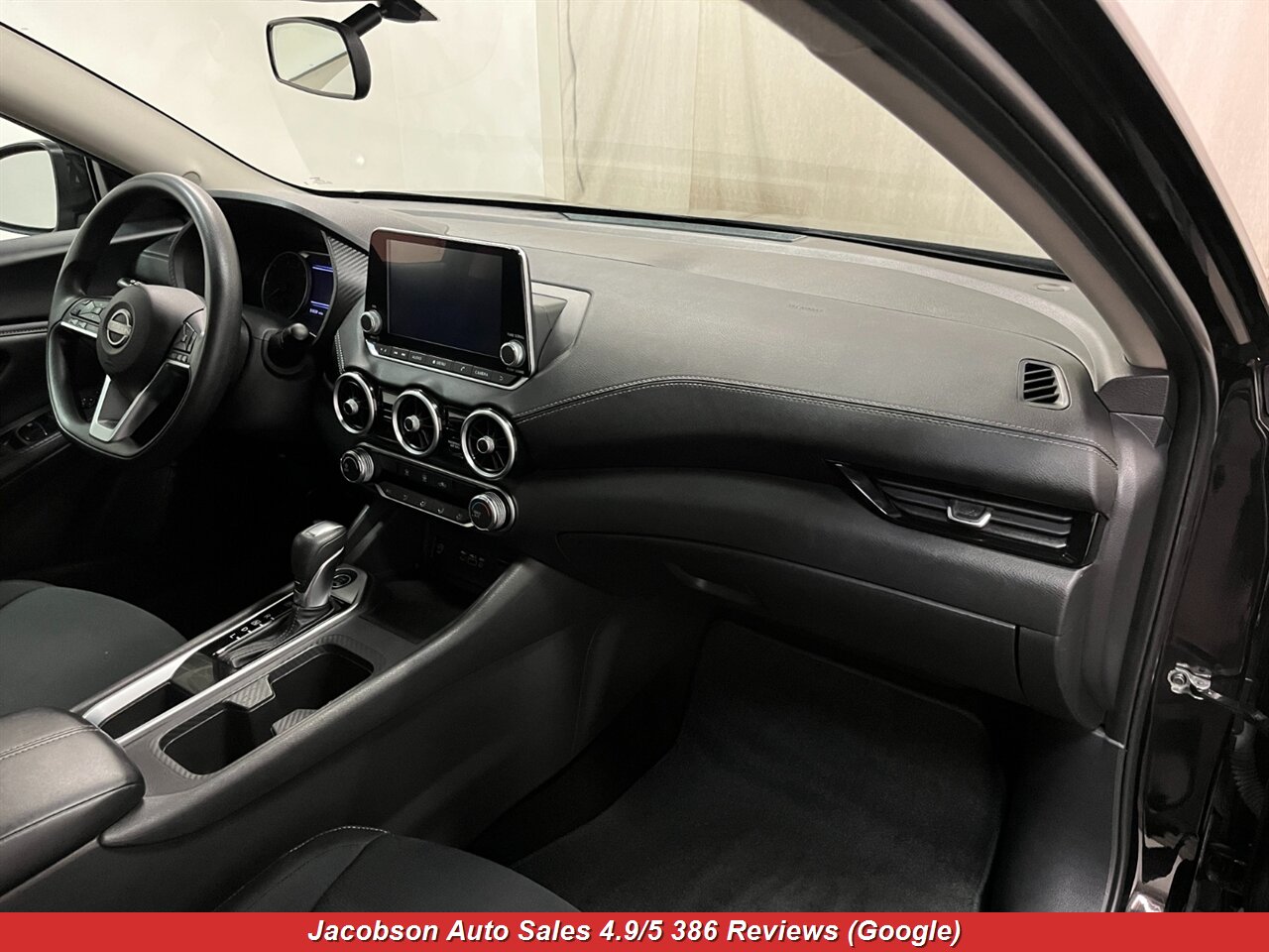 2024 Nissan Sentra SV - Photo 43 - Oshkosh, WI 54901