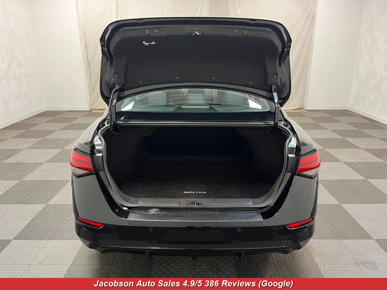 2024 Nissan Sentra SV - Photo 47 - Oshkosh, WI 54901
