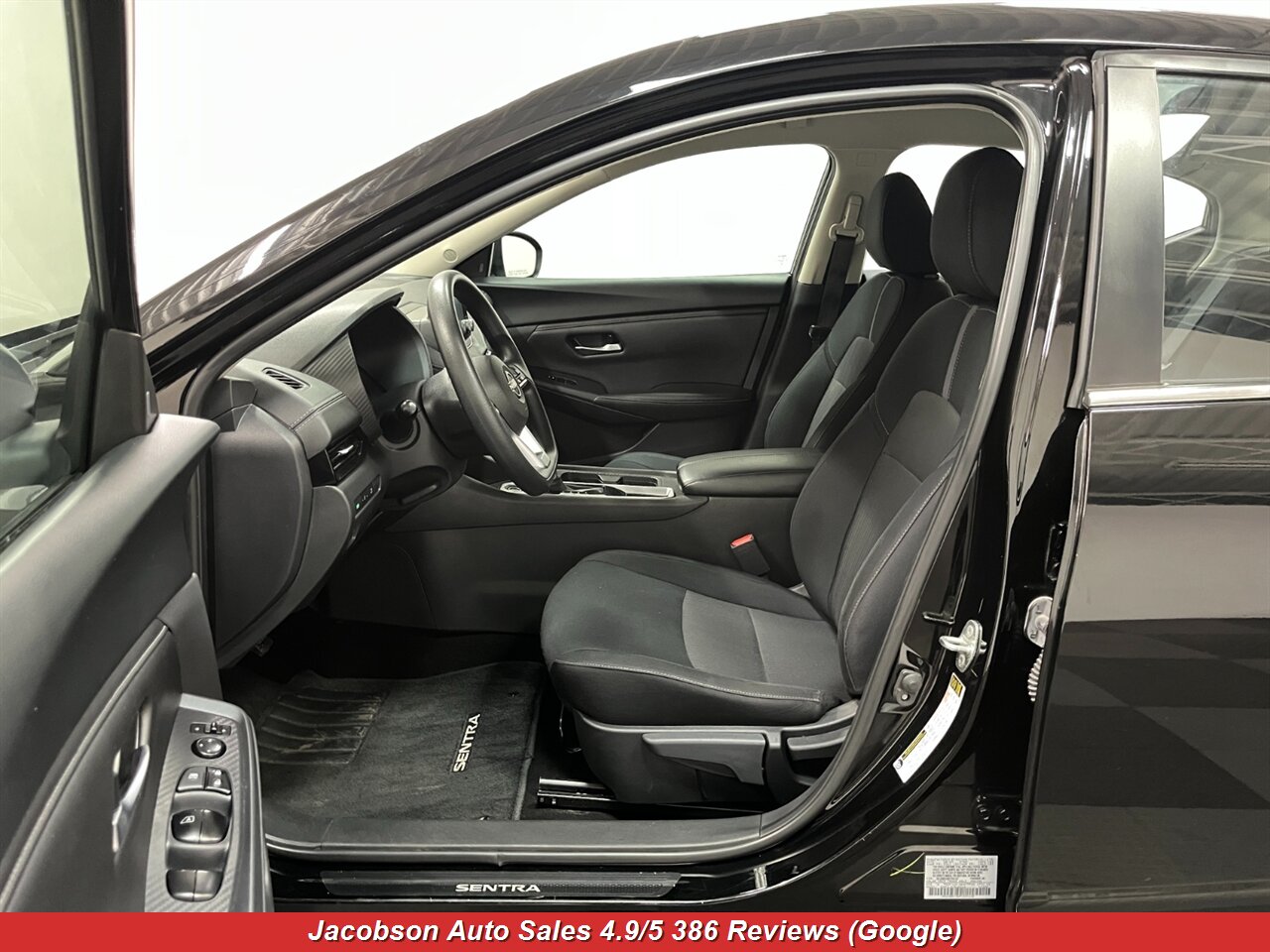 2024 Nissan Sentra SV - Photo 30 - Oshkosh, WI 54901