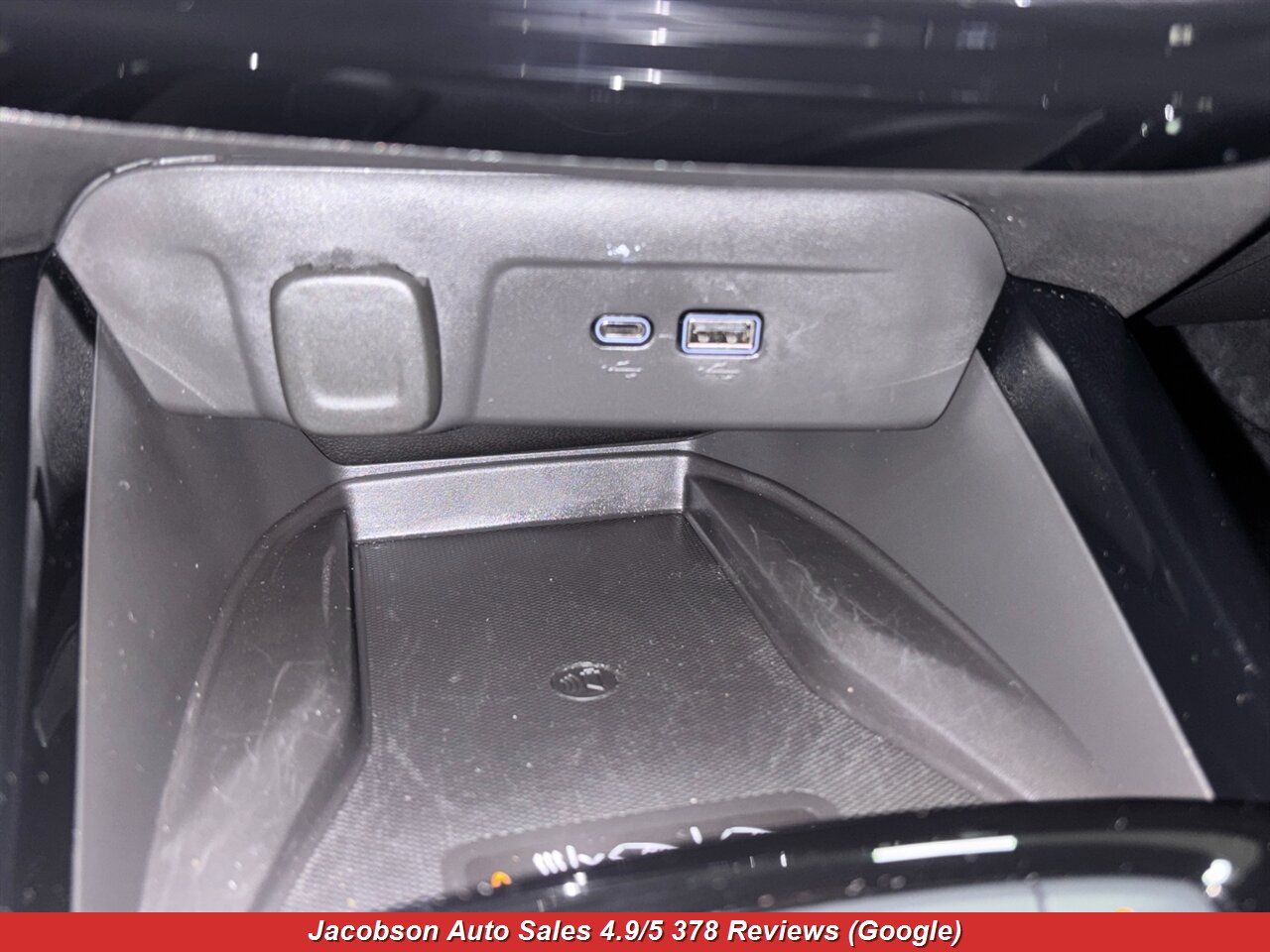 2025 Chevrolet Trax LT - Photo 27 - Oshkosh, WI 54901