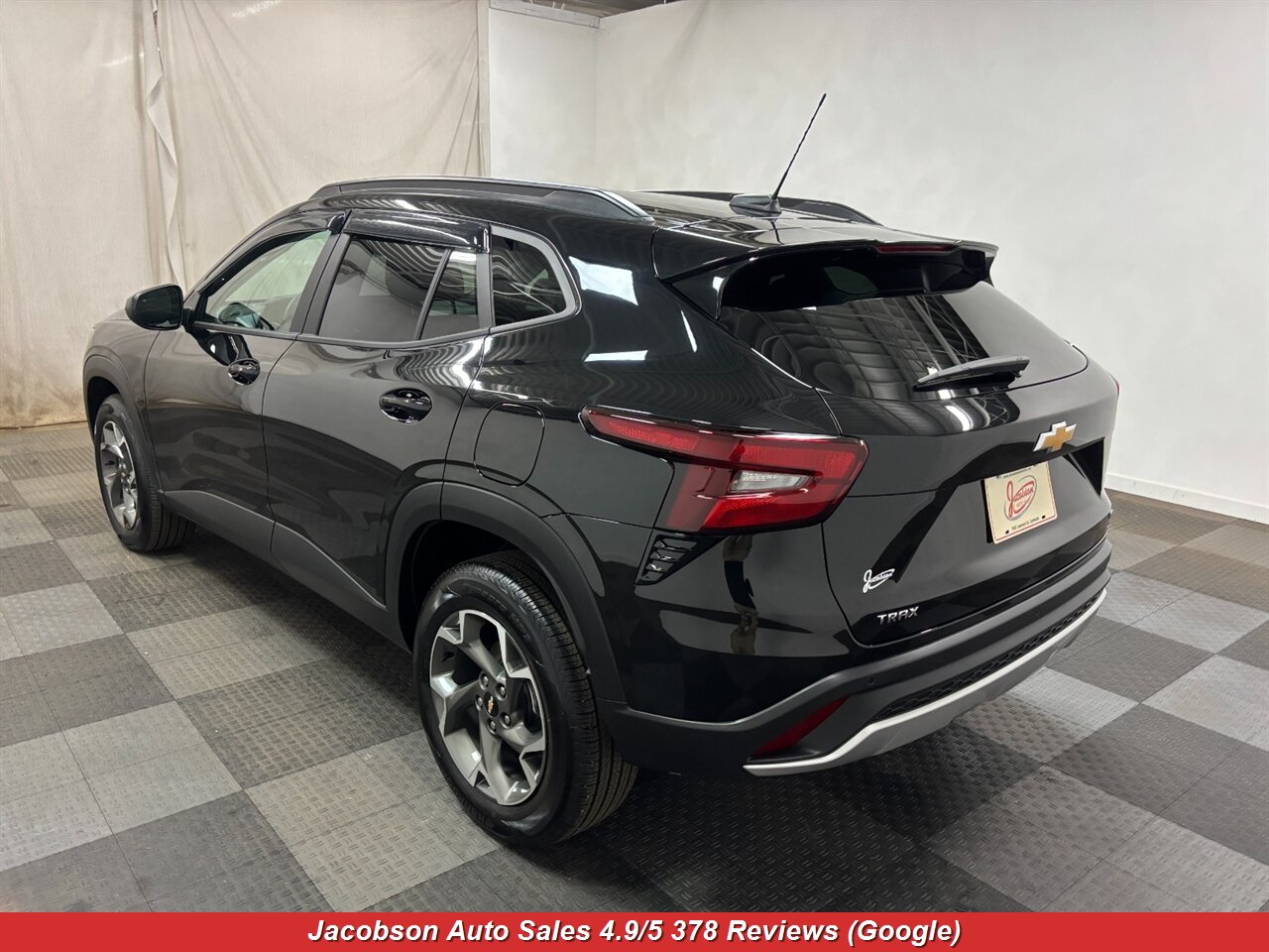 2025 Chevrolet Trax LT - Photo 53 - Oshkosh, WI 54901