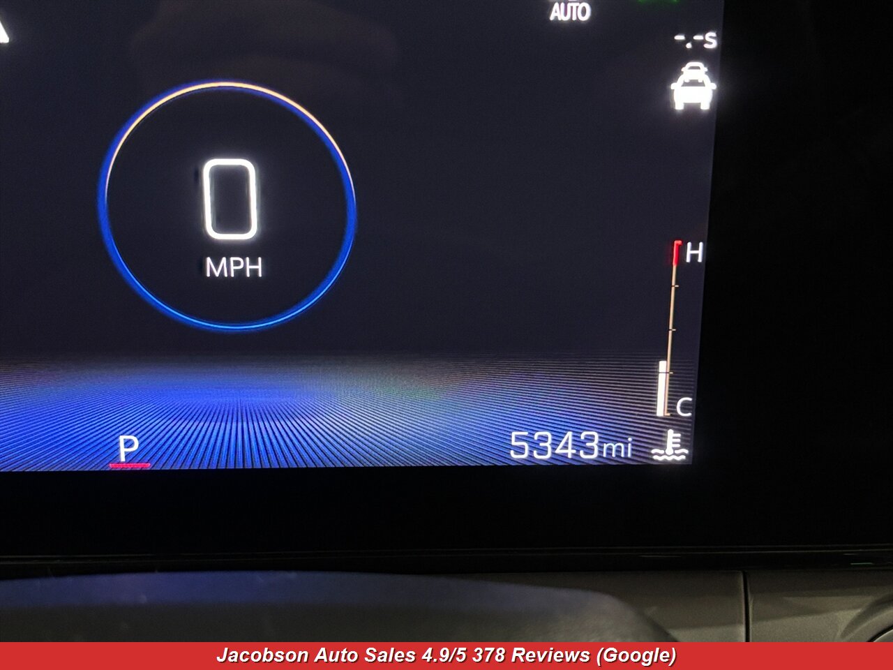 2025 Chevrolet Trax LT - Photo 13 - Oshkosh, WI 54901