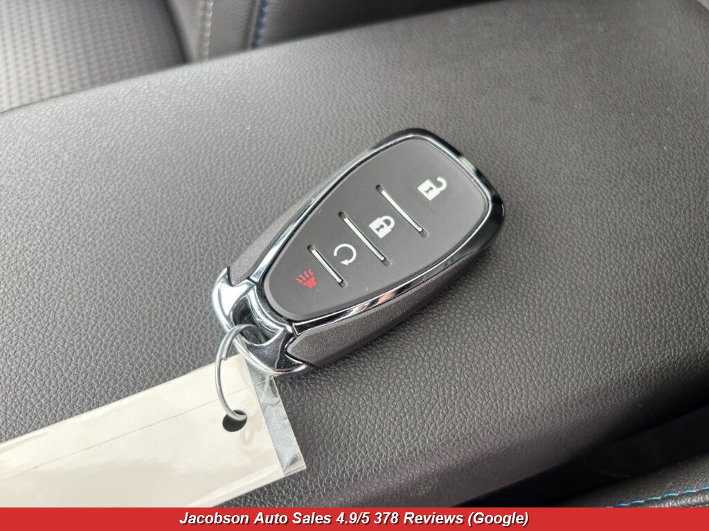 2025 Chevrolet Trax LT - Photo 30 - Oshkosh, WI 54901