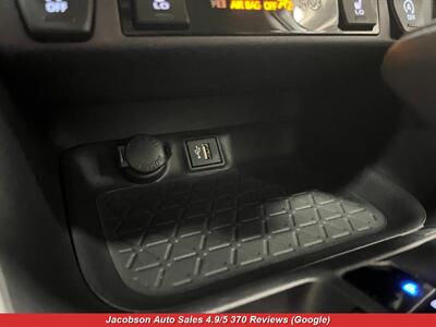 2023 Toyota RAV4 XLE Premium AWD   - Photo 21 - Oshkosh, WI 54901