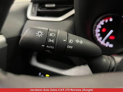 2023 Toyota RAV4 XLE Premium AWD   - Photo 8 - Oshkosh, WI 54901