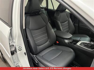 2023 Toyota RAV4 XLE Premium AWD   - Photo 36 - Oshkosh, WI 54901