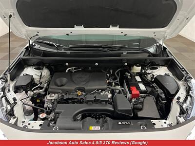 2023 Toyota RAV4 XLE Premium AWD   - Photo 50 - Oshkosh, WI 54901