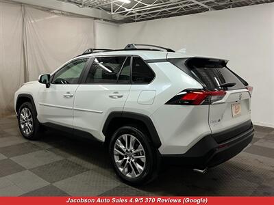 2023 Toyota RAV4 XLE Premium AWD   - Photo 45 - Oshkosh, WI 54901