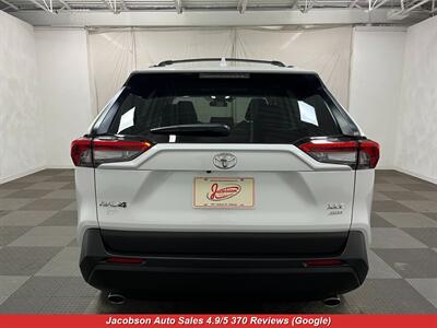 2023 Toyota RAV4 XLE Premium AWD   - Photo 41 - Oshkosh, WI 54901