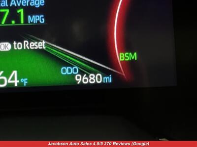 2023 Toyota RAV4 XLE Premium AWD   - Photo 11 - Oshkosh, WI 54901