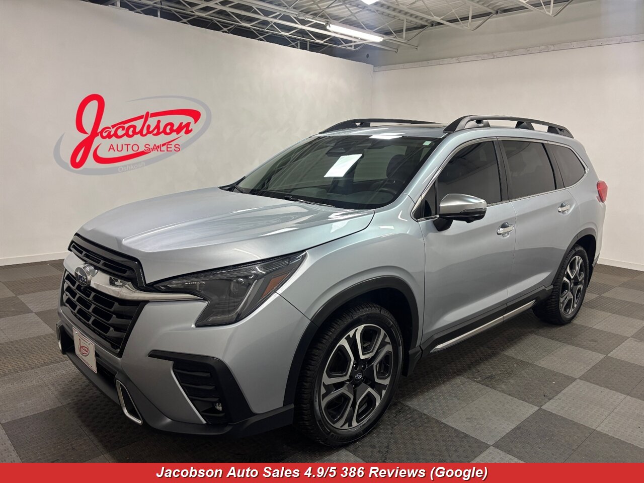 2023 Subaru Ascent Touring's photo