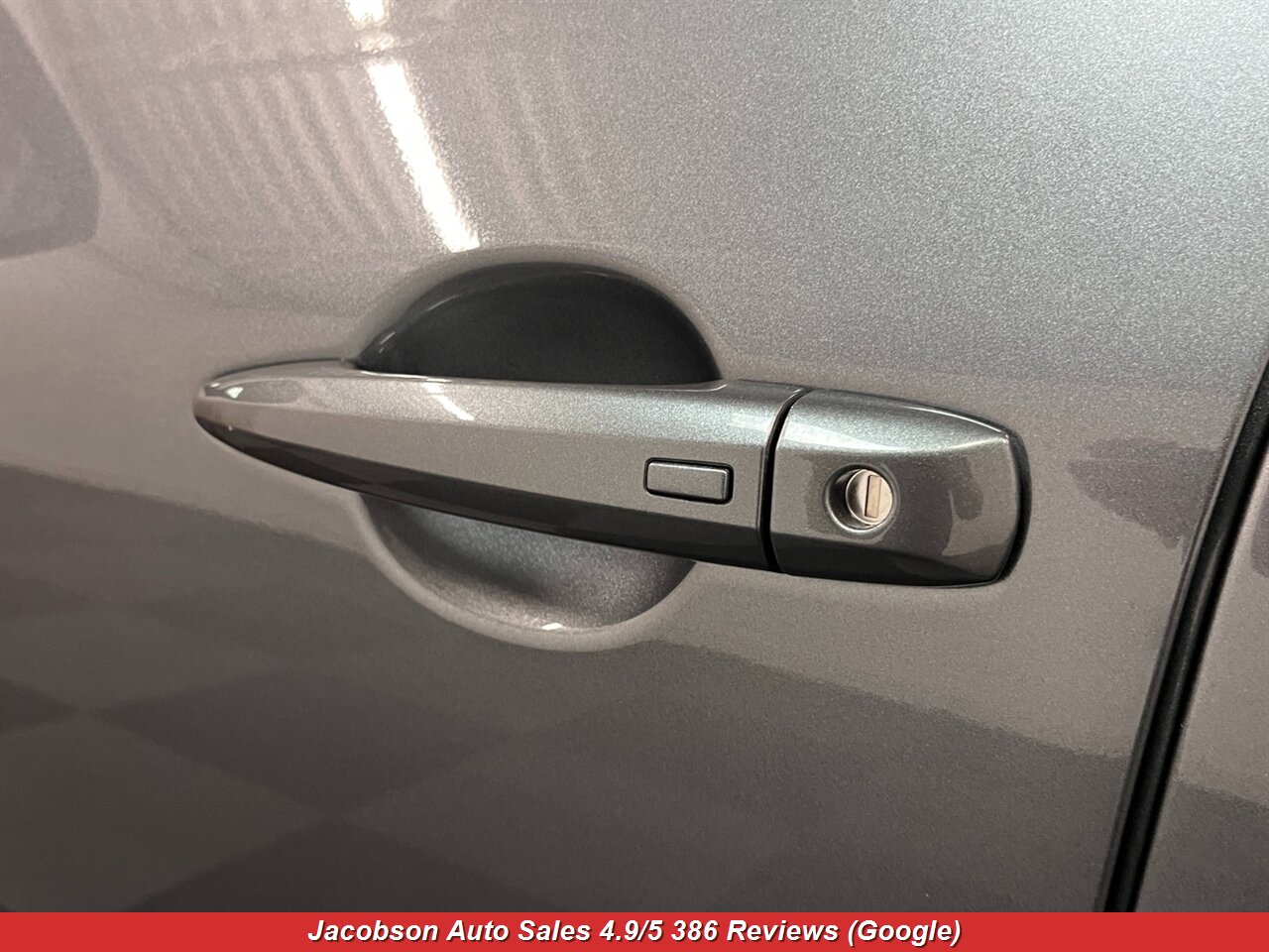 2024 Nissan Rogue SV - Photo 54 - Oshkosh, WI 54901